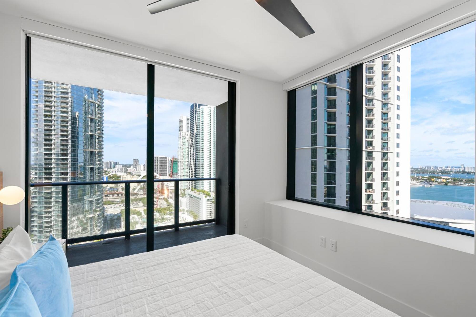 Appartamento New 26th Floor Amazing View 2br-2ba *